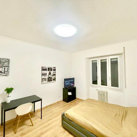 Camera Con Bagno Privato - Zona Bocconi Mailand Exterior foto